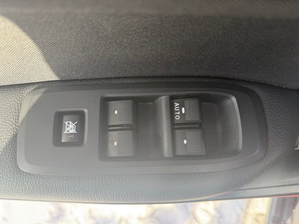 Used 2022 Ford Ranger XLT w/ Equipment Group 301A Mid image 17