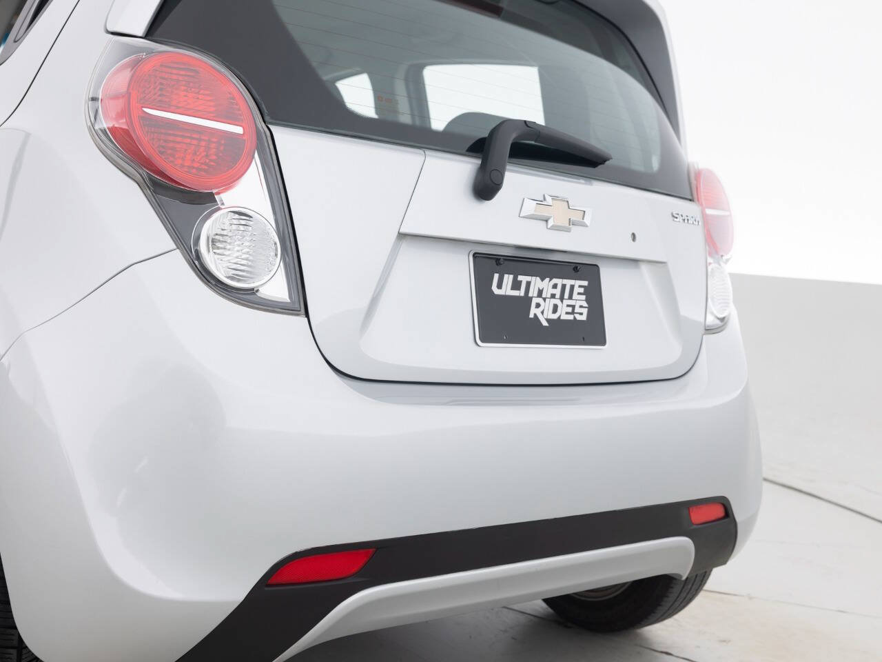 Used 2015 Chevrolet Spark LT FWD image 22