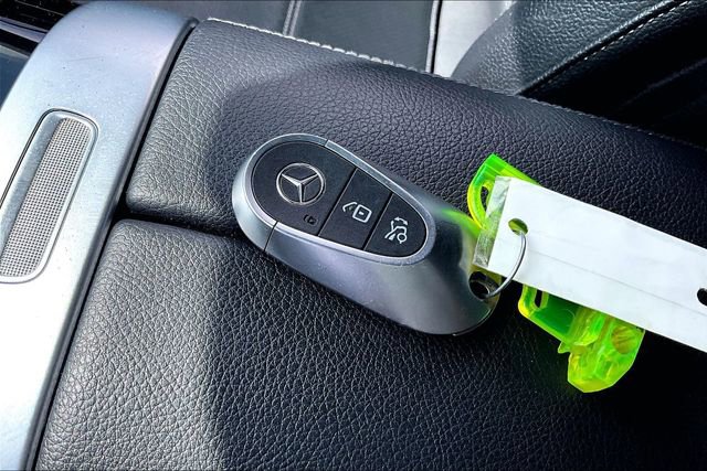 Used 2022 Mercedes-Benz C 300 Sedan image 36