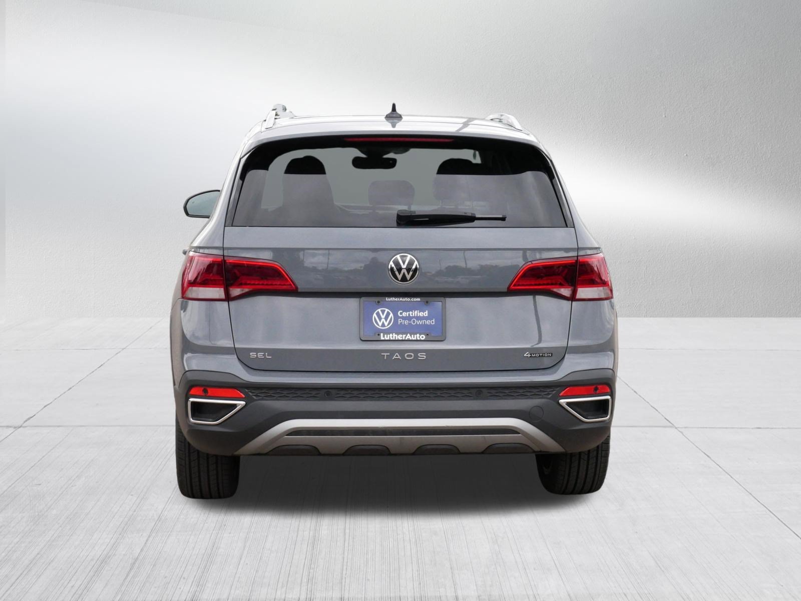 Certified 2024 Volkswagen Taos SEL AWD/4WD image 6