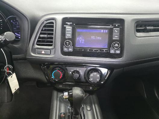 Used 2022 Honda HR-V LX image 7