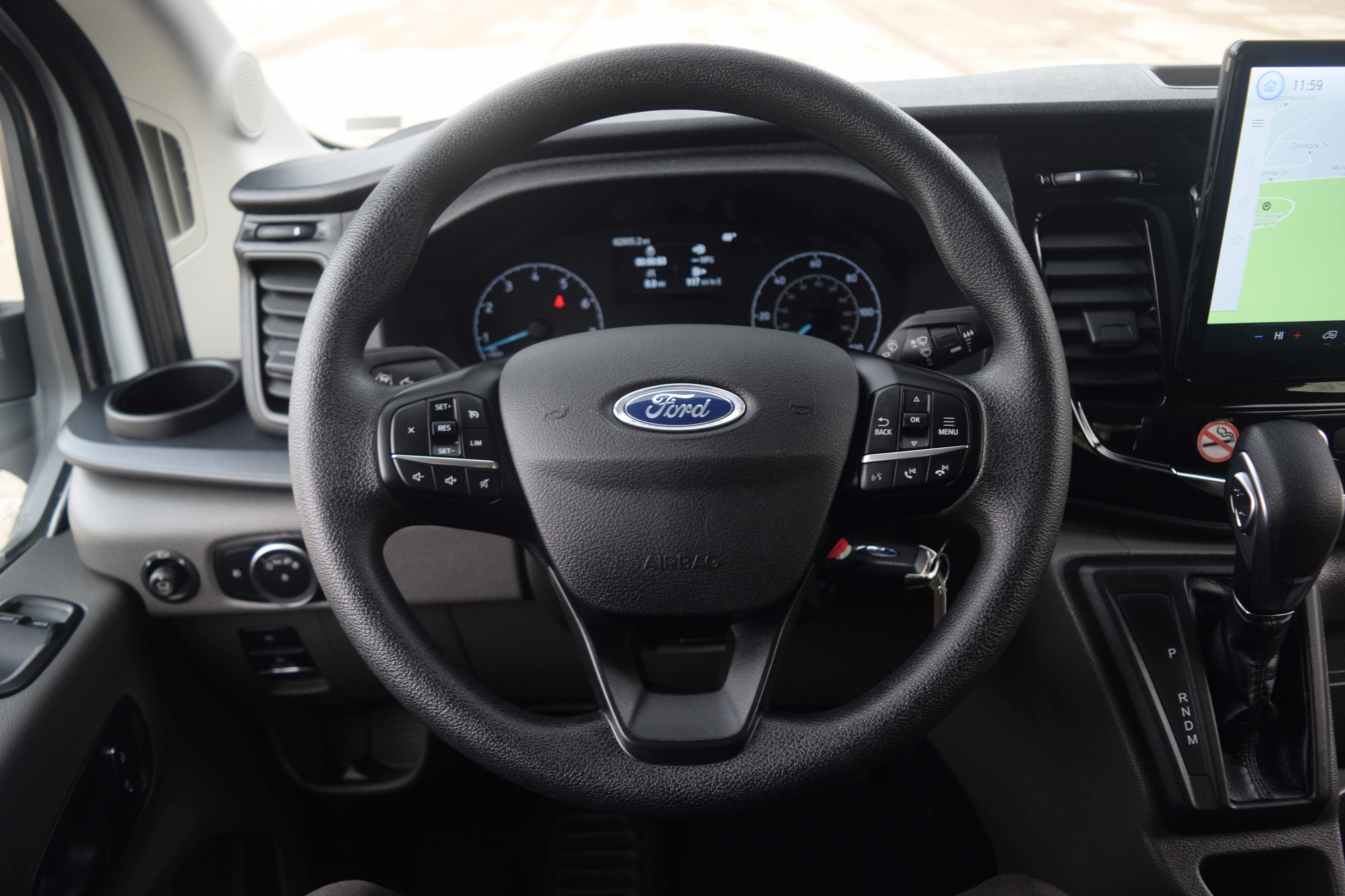 Used 2024 Ford Transit 350 XLT image 4