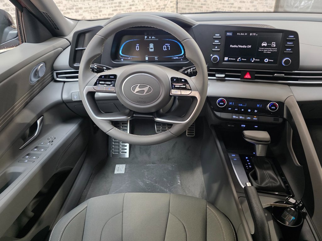 New 2026 Hyundai Elantra Sport w/ Cargo Package image 18