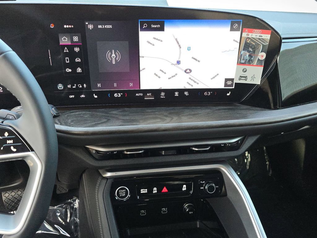 New 2025 Audi Q5 Premium image 23