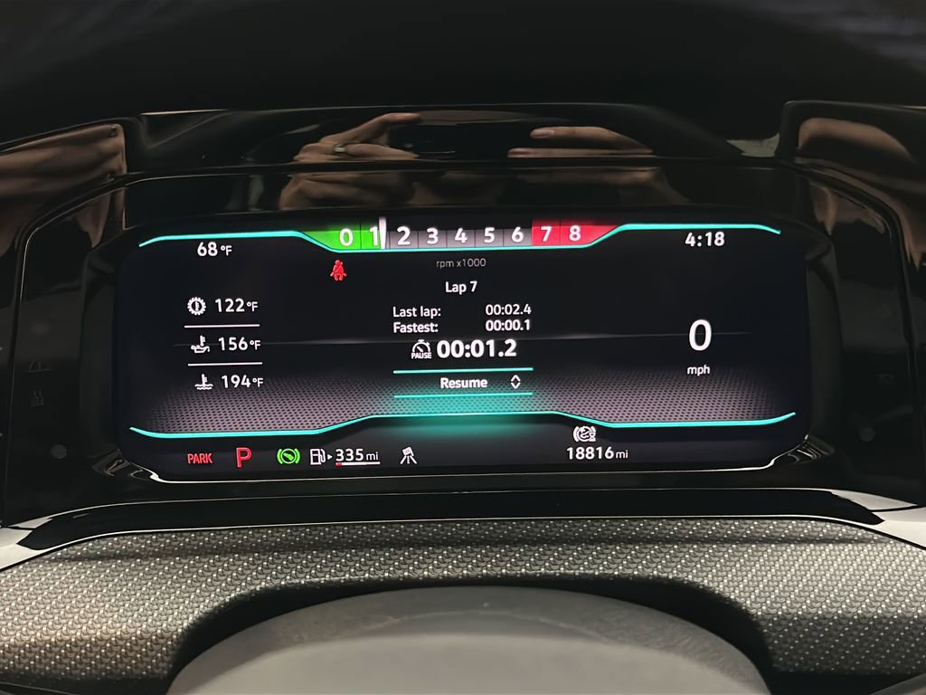 Used 2024 Volkswagen Golf R image 28