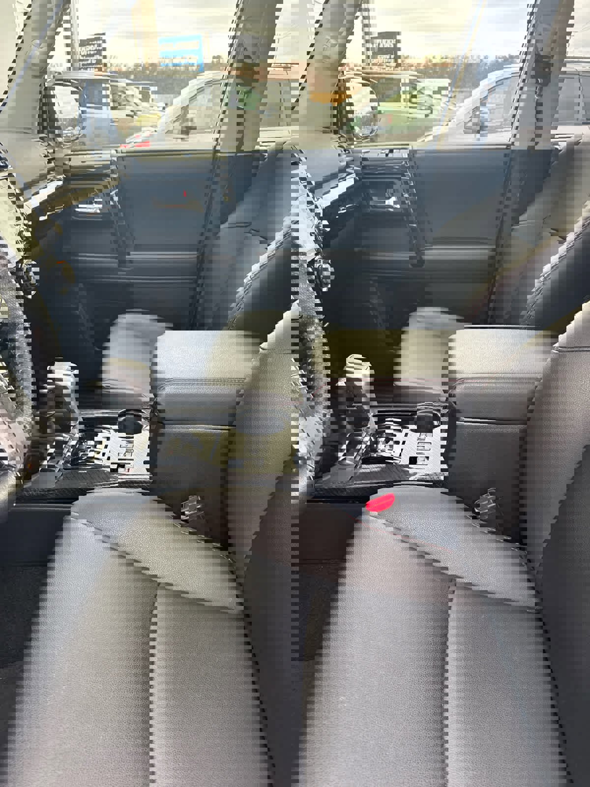 Certified 2024 Toyota 4Runner TRD Off-Road Premium w/ Moonroof Package AWD/4WD image 1