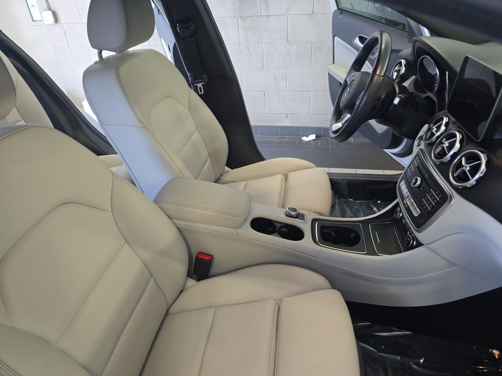 Used 2019 Mercedes-Benz GLA 250 image 11