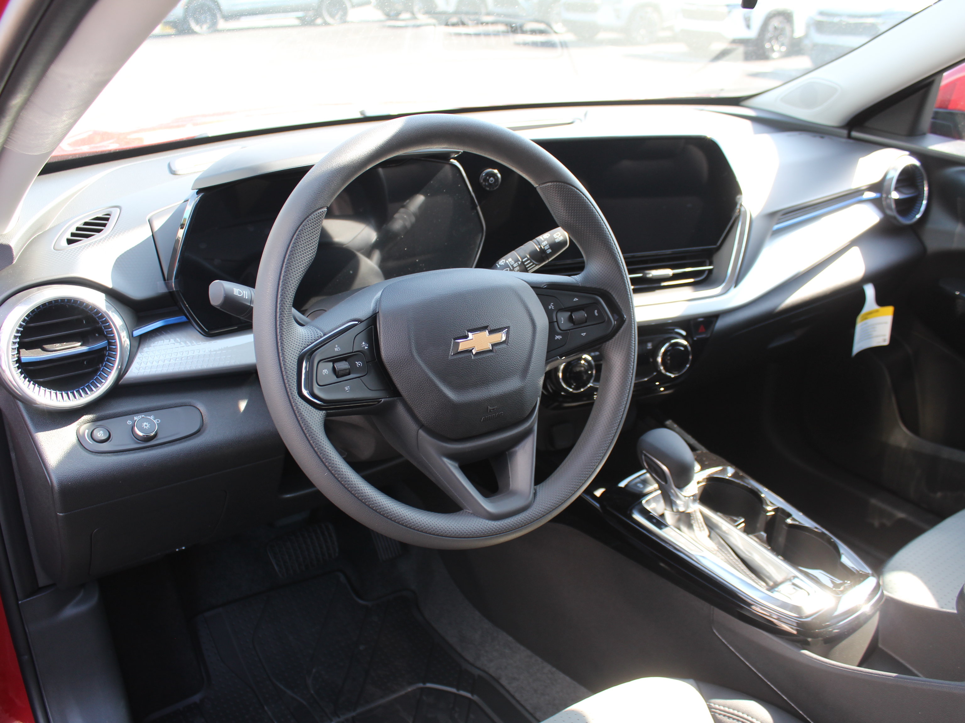 New 2026 Chevrolet Trax LT FWD image 13