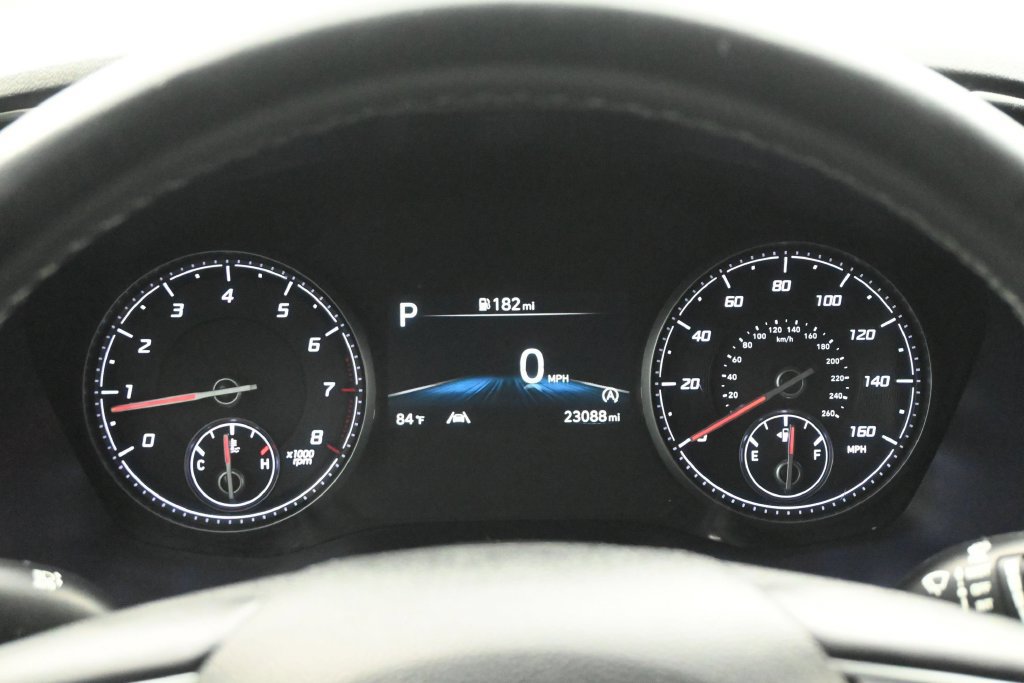 Used 2023 Hyundai Santa Fe SEL FWD image 9