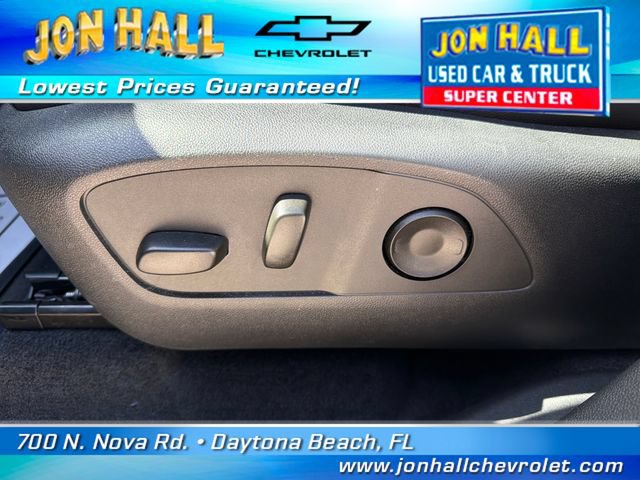 Used 2025 Chevrolet Traverse Z71 w/ Driver Confidence Package AWD/4WD image 18