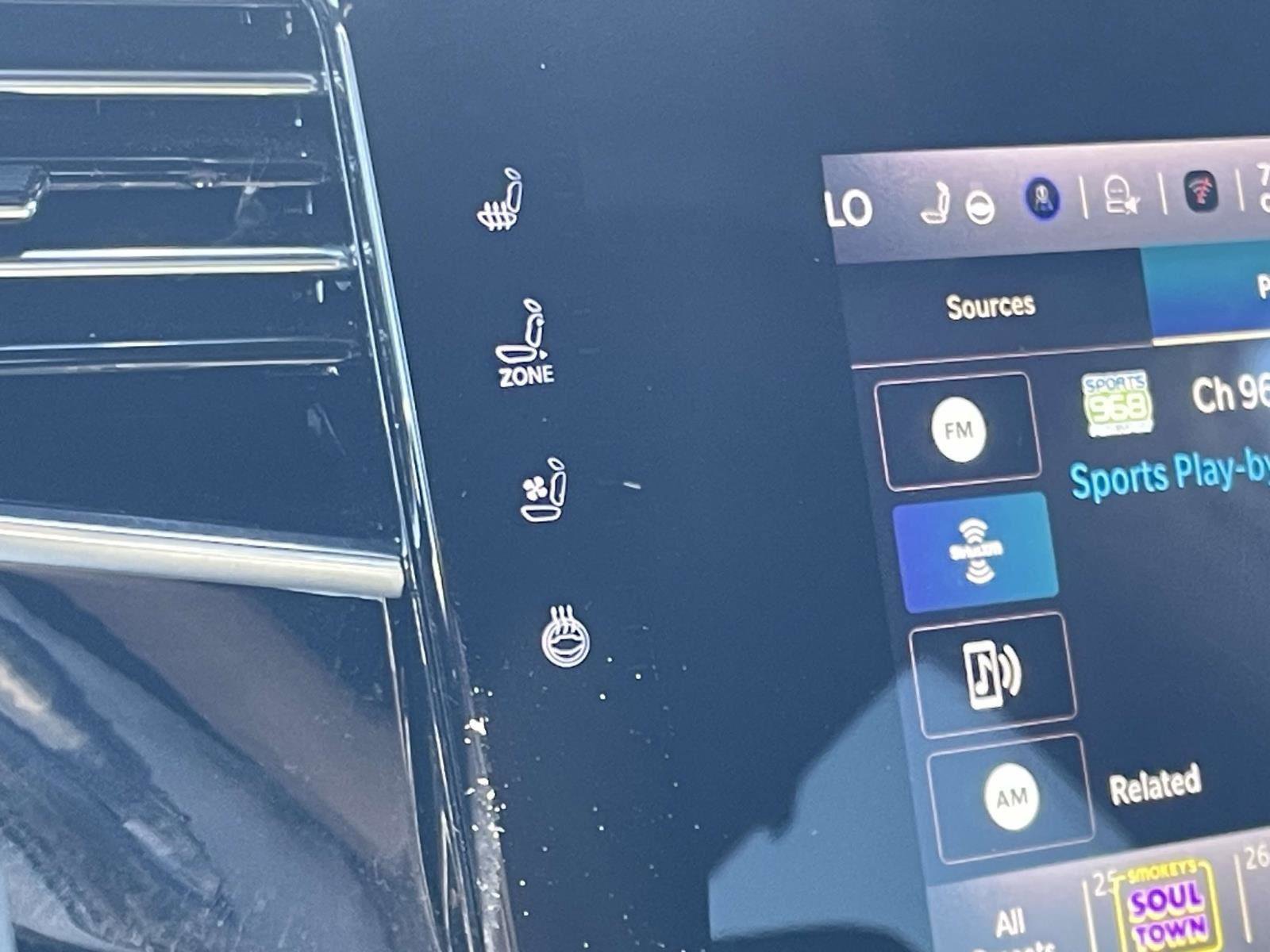 Used 2022 Jeep Wagoneer Series III w/ Convenience Group I image 12