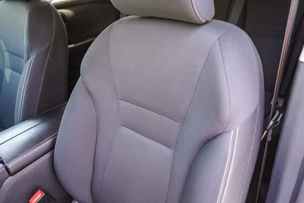 Used 2023 Nissan Rogue S AWD/4WD image 25