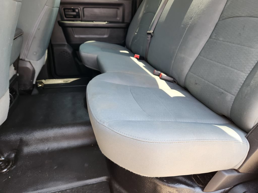 Used 2018 RAM 2500 Tradesman w/ Chrome Appearance Group AWD/4WD image 23