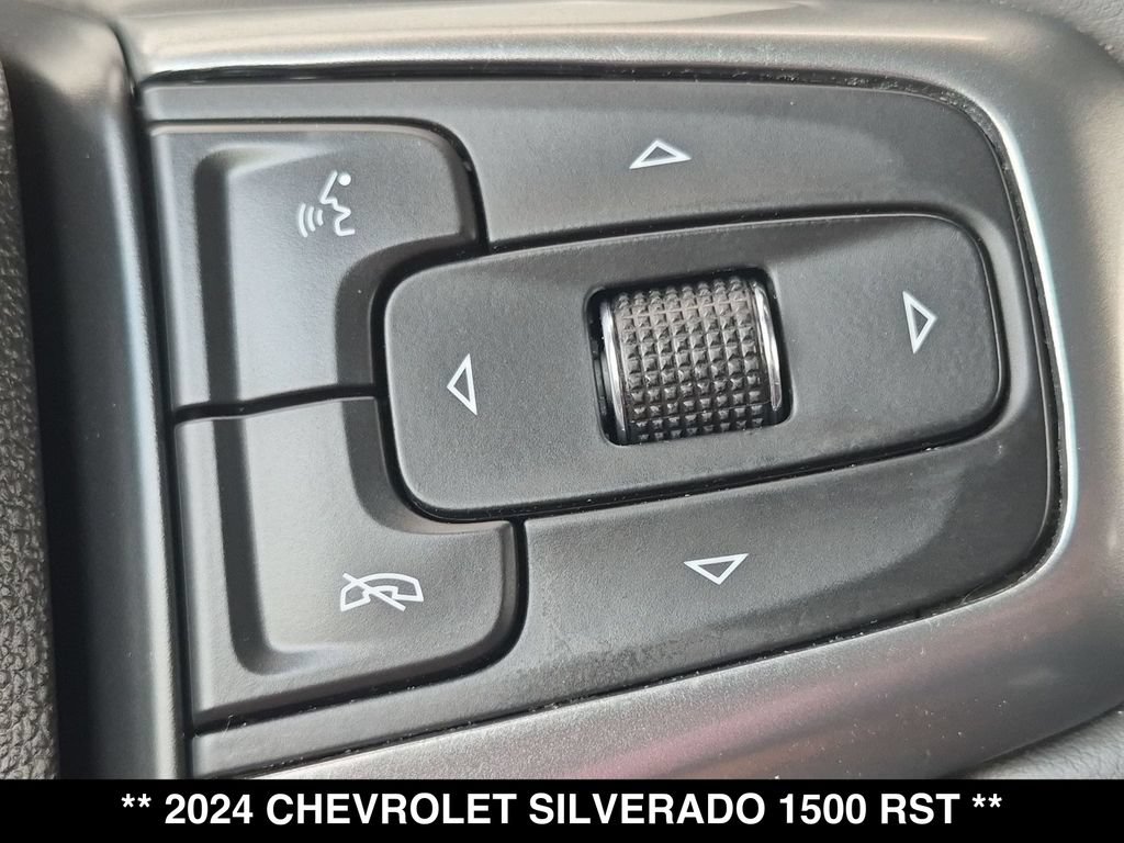Used 2024 Chevrolet Silverado 1500 RST AWD/4WD image 7