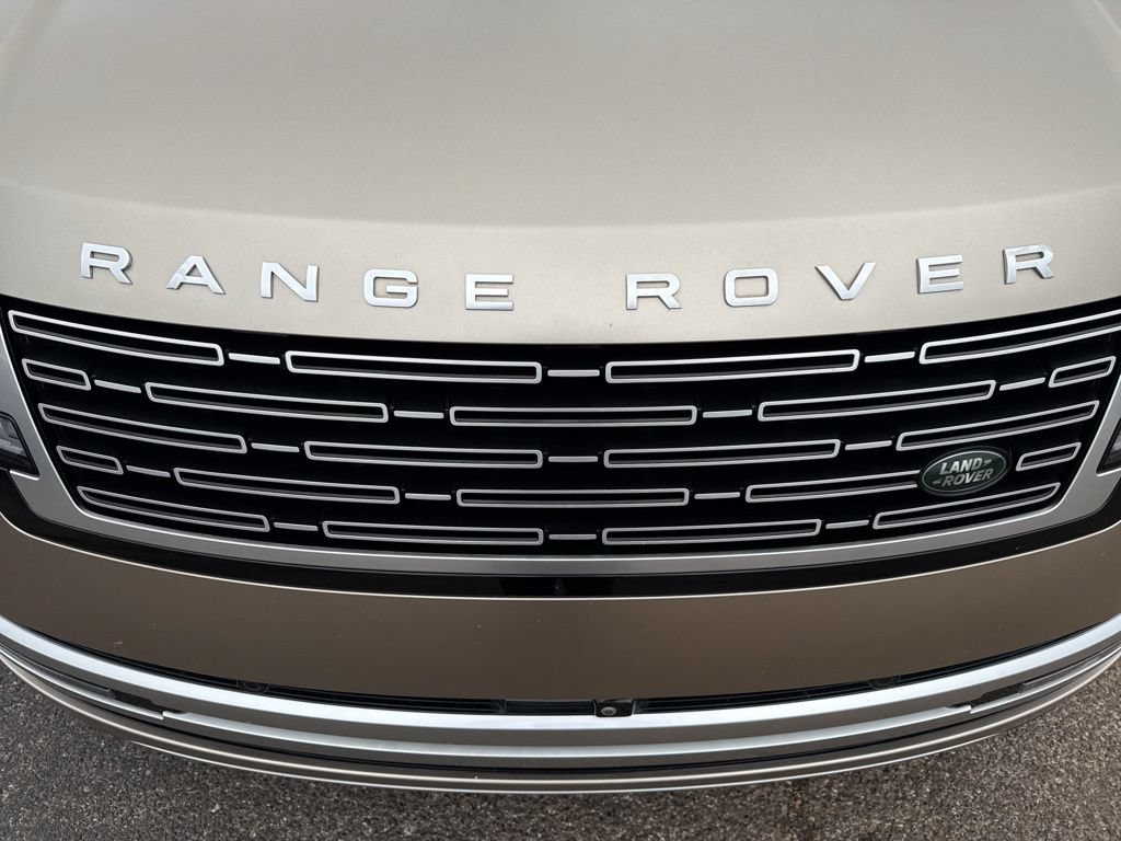 Used 2023 Land Rover Range Rover First Edition AWD/4WD image 55