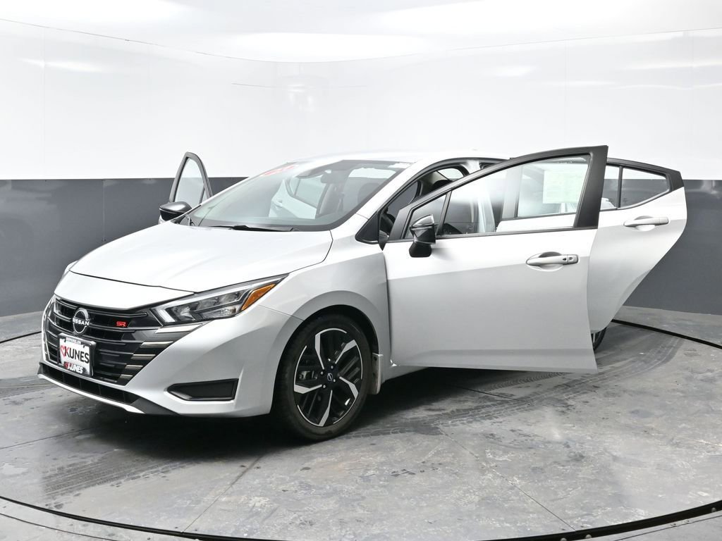 Used 2023 Nissan Versa SR w/ Trunk Package FWD image 58