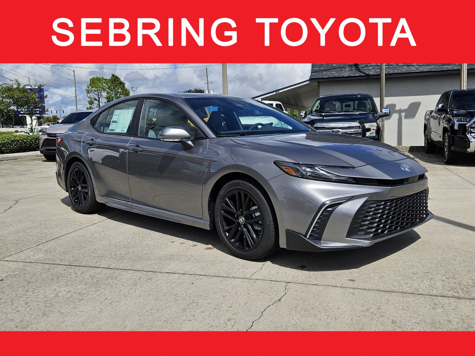 New 2026 Toyota Camry SE video 1