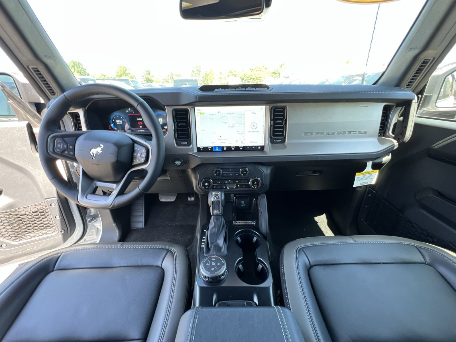 New 2025 Ford Bronco Outer Banks w/ Sasquatch Package AWD/4WD image 31
