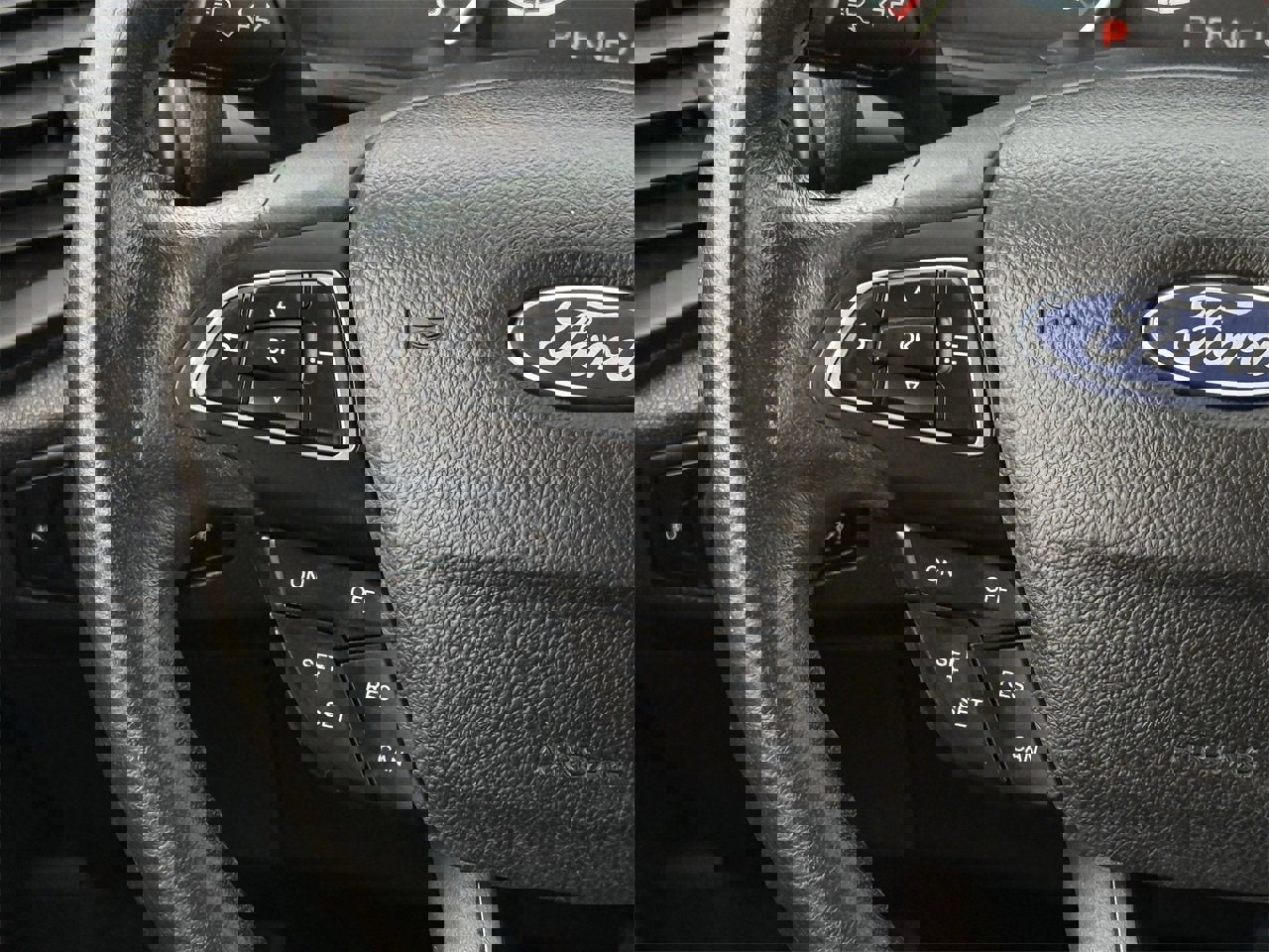 Used 2020 Ford EcoSport SE image 13