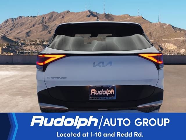 Used 2025 Kia Sportage EX image 4