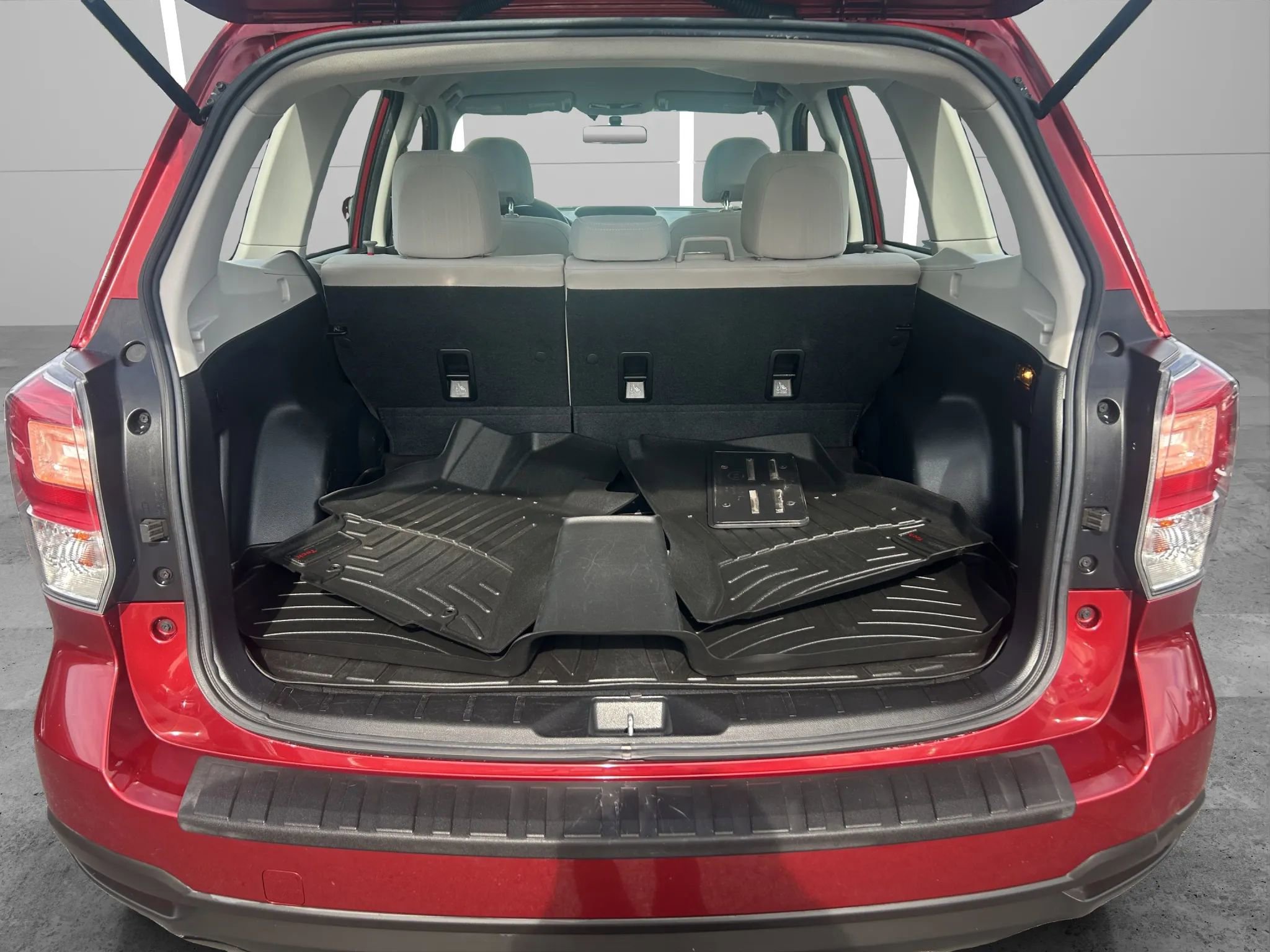 Used 2018 Subaru Forester 2.5i w/ Alloy Wheel Package image 22