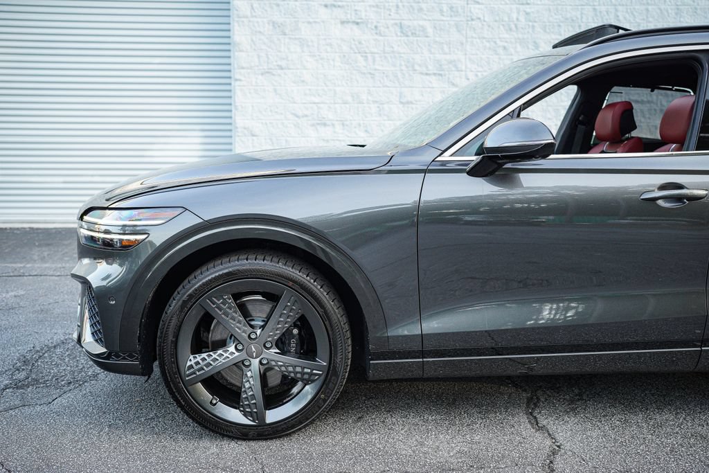 Used 2024 Genesis GV70 2.5T w/ Sport Prestige Package AWD/4WD image 10