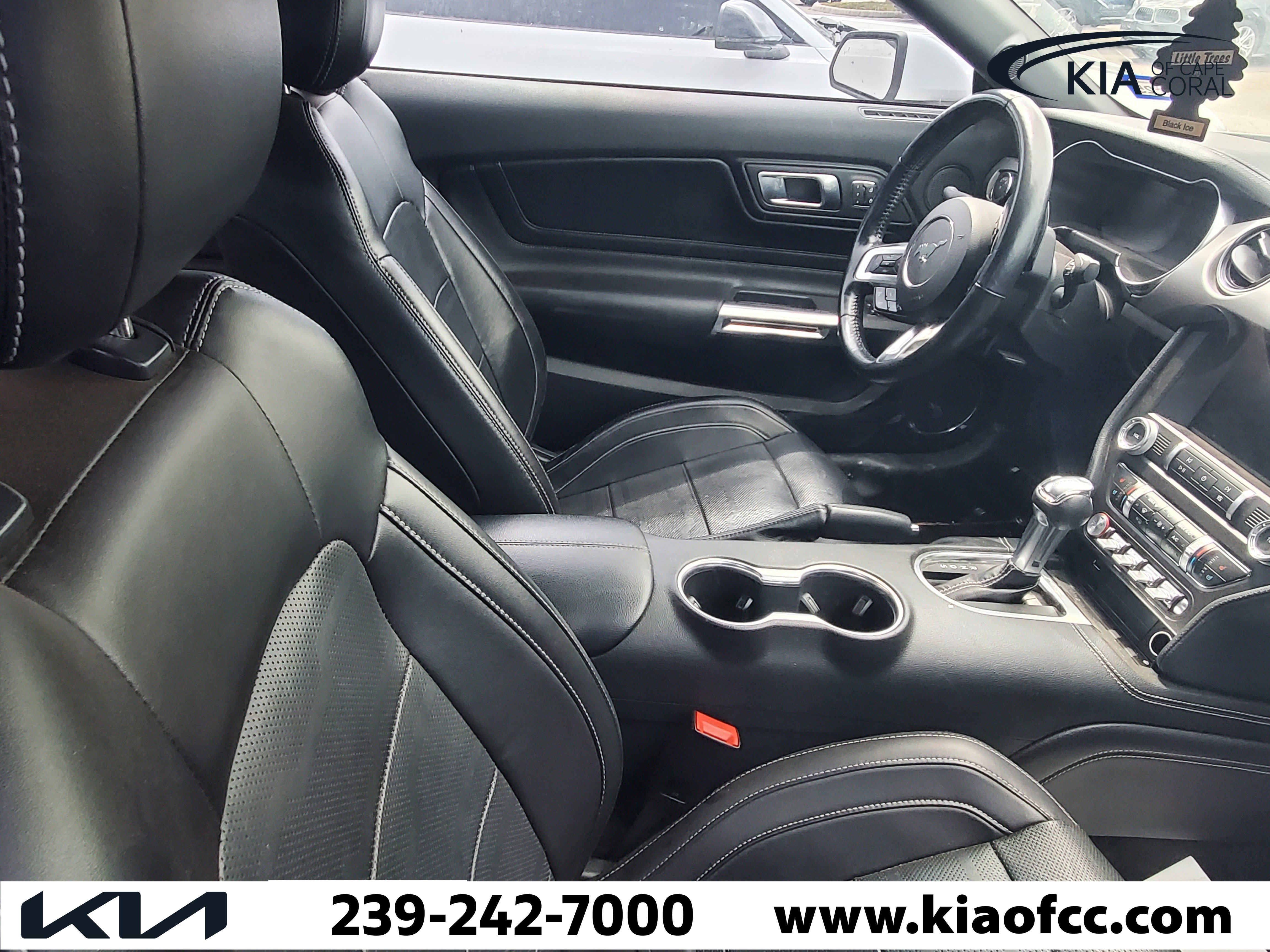 Used 2022 Ford Mustang GT Premium w/ Equipment Group 401A RWD image 9