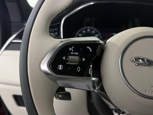 Used 2026 Jaguar F-PACE R-Dynamic S AWD/4WD image 37
