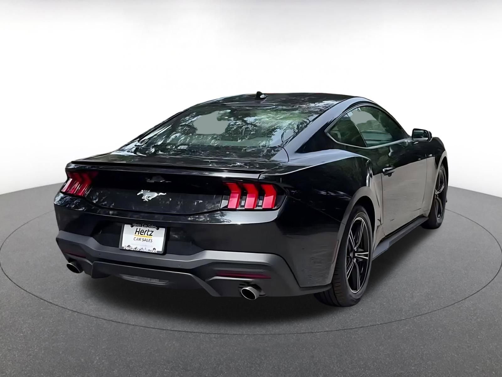 Used 2024 Ford Mustang Premium image 14