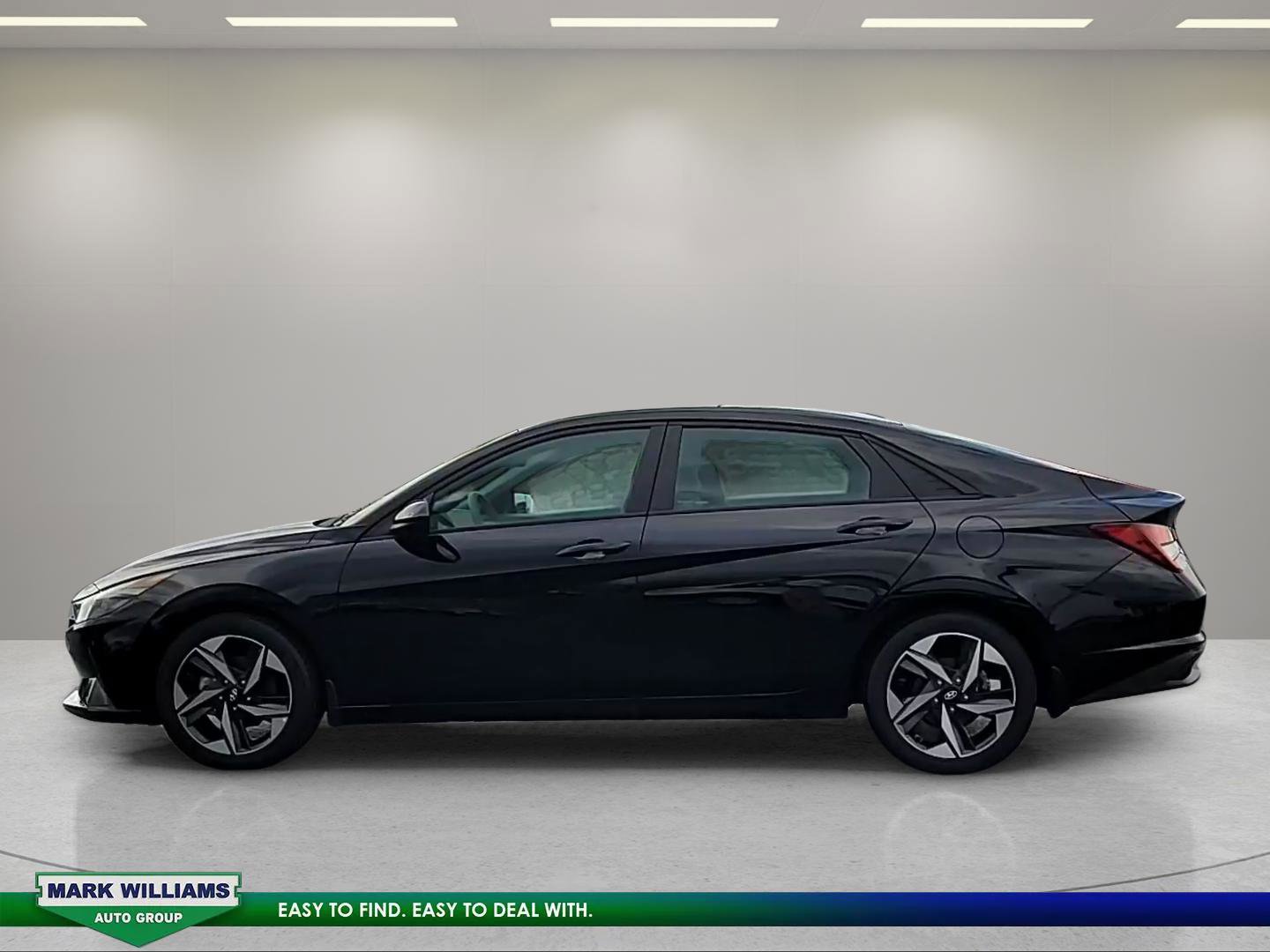 Used 2023 Hyundai Elantra SEL w/ Convenience Package FWD image 7