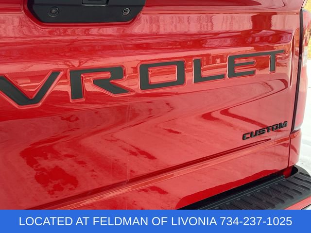 Used 2021 Chevrolet Silverado 1500 Custom w/ LPO, Dark Essentials Package image 29