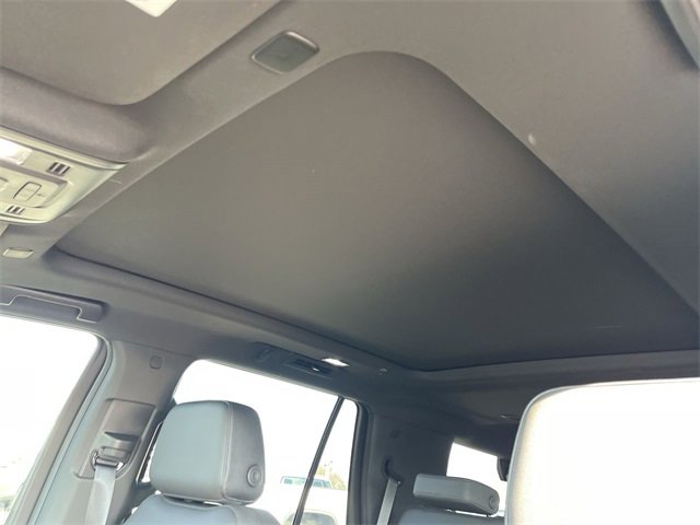 Used 2023 Chevrolet Tahoe Z71 w/ Luxury Package image 20