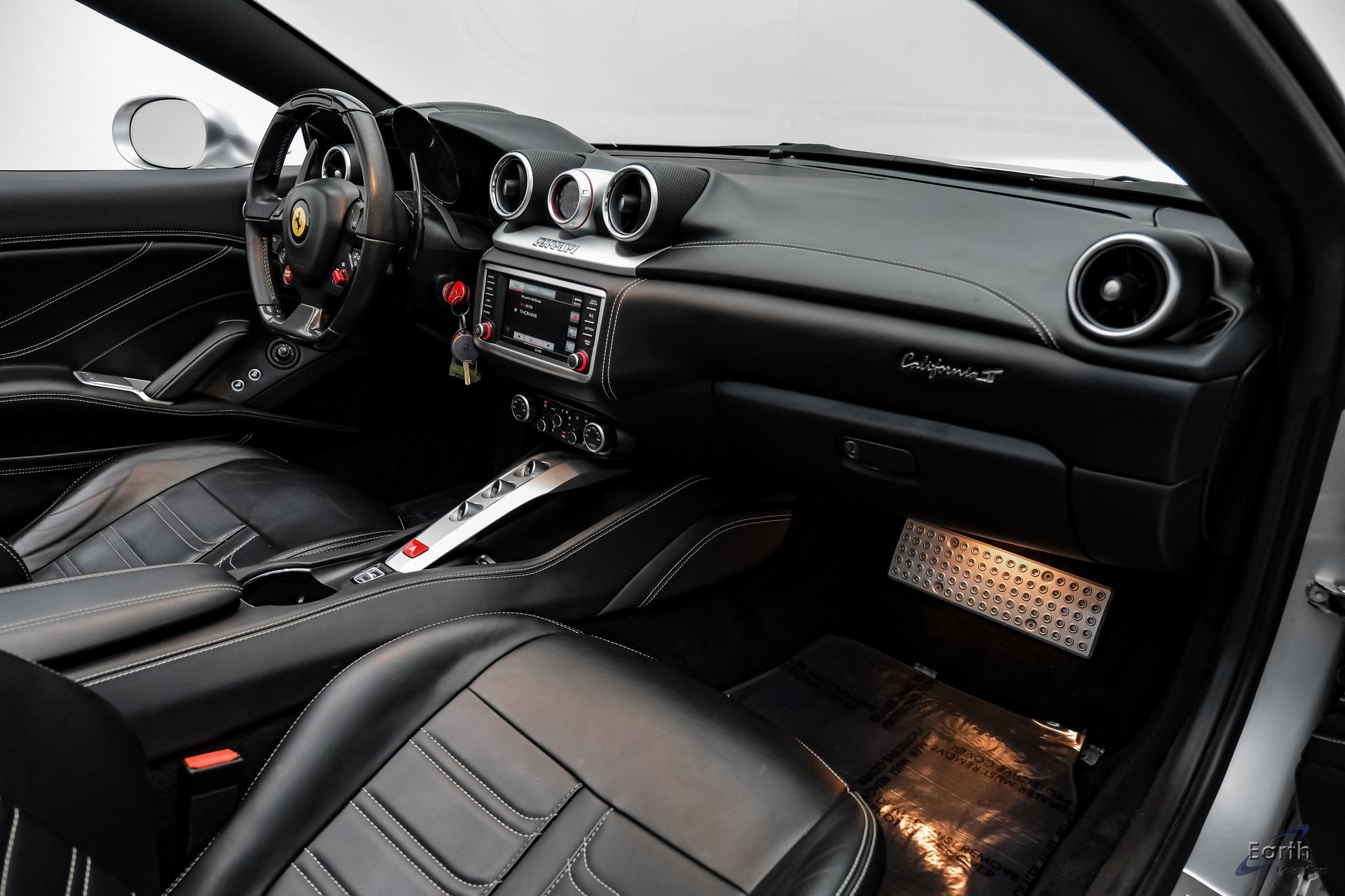 Used 2016 Ferrari California T image 50