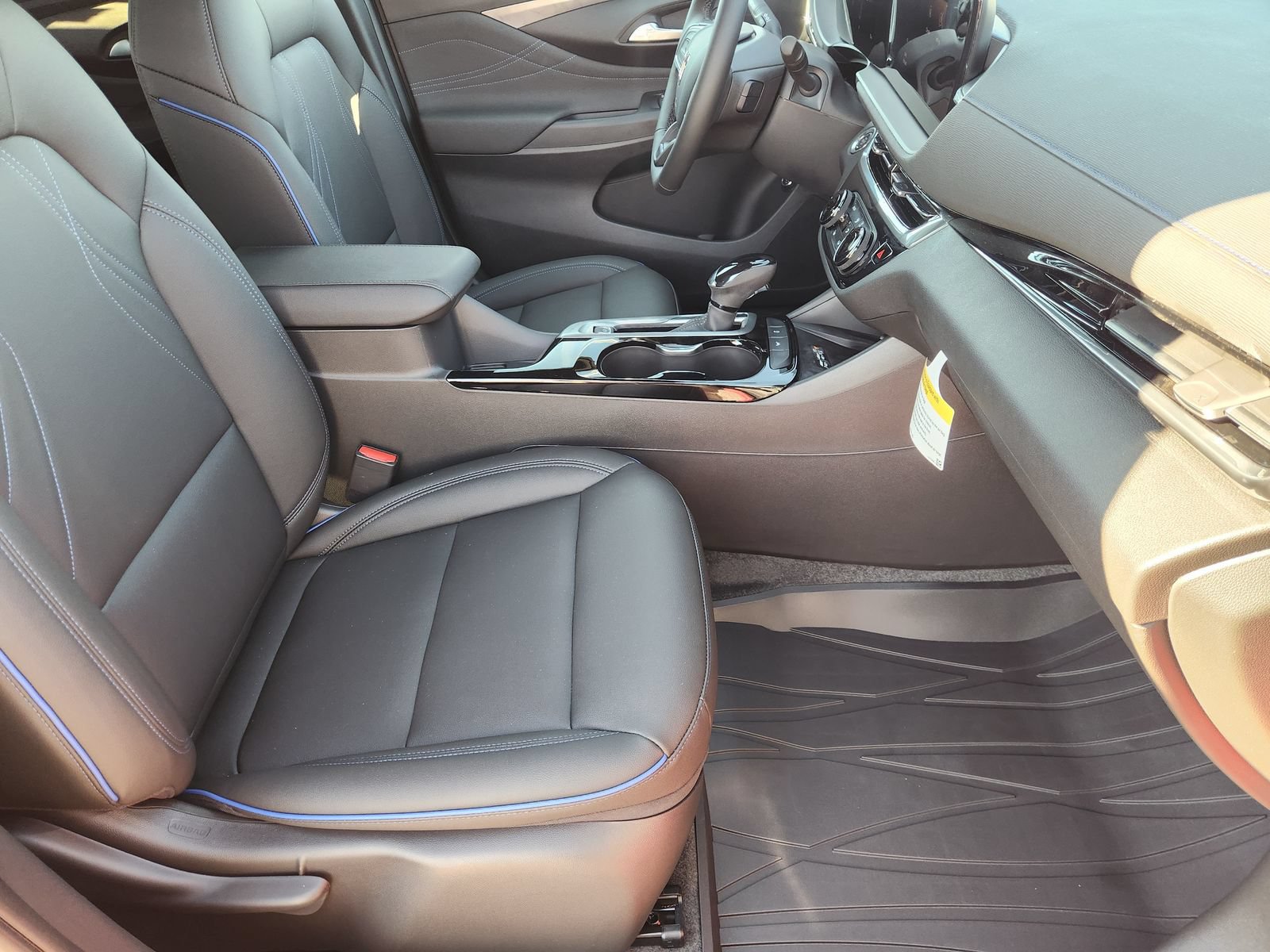 New 2026 Buick Envista Sport Touring w/ Convenience I Package FWD image 17
