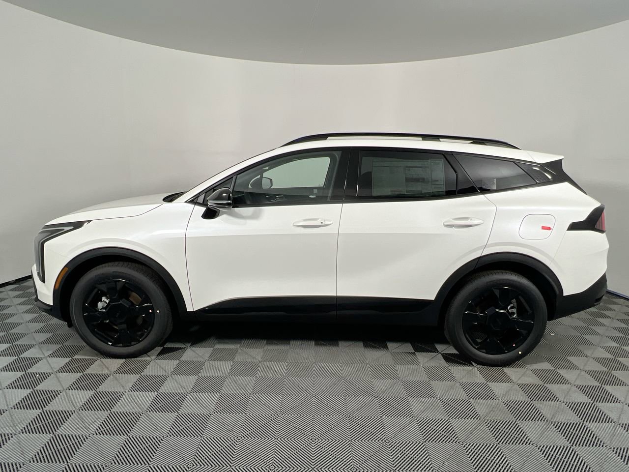New 2026 Kia Sportage X-Line image 8
