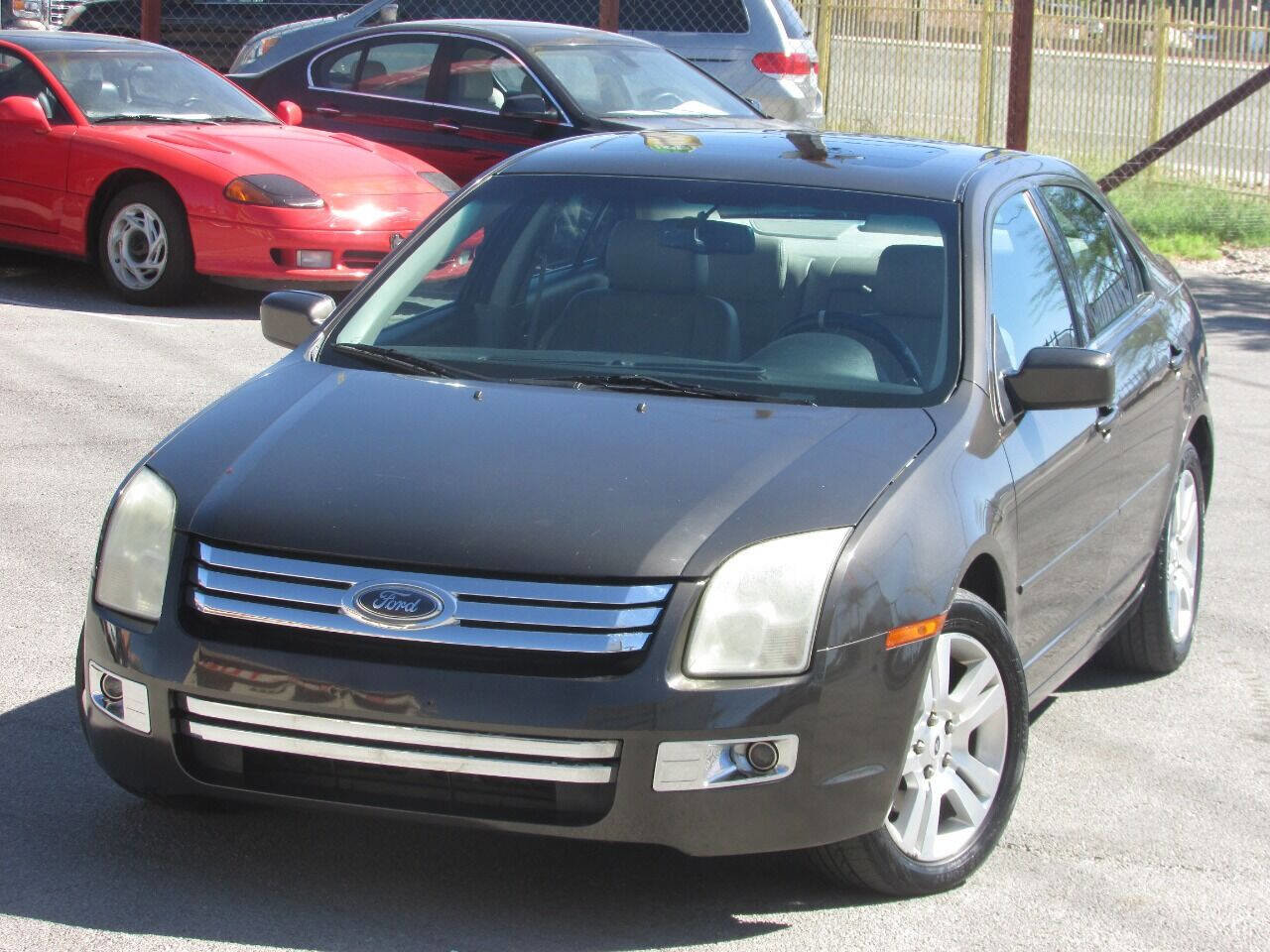 Used 2006 Ford Fusion SEL image 2
