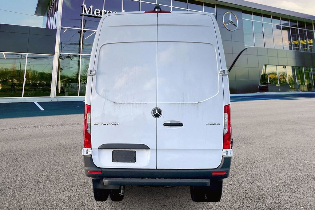 New 2025 Mercedes-Benz Sprinter 4500 image 3