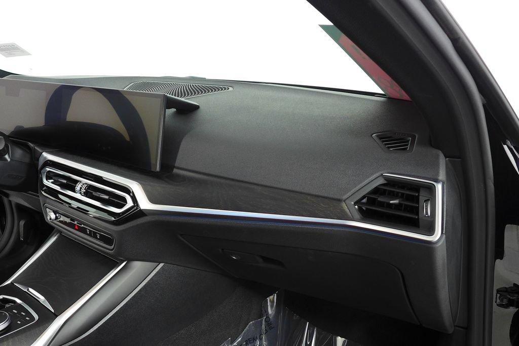 Used 2024 BMW i4 eDrive35 w/ Convenience Package RWD image 14