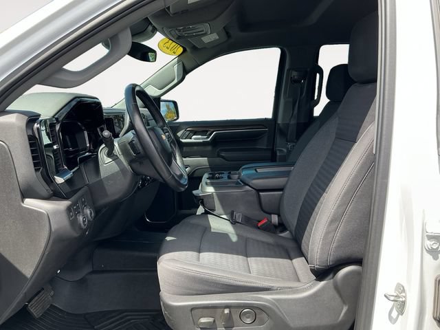 Used 2023 Chevrolet Silverado 1500 LT AWD/4WD image 7
