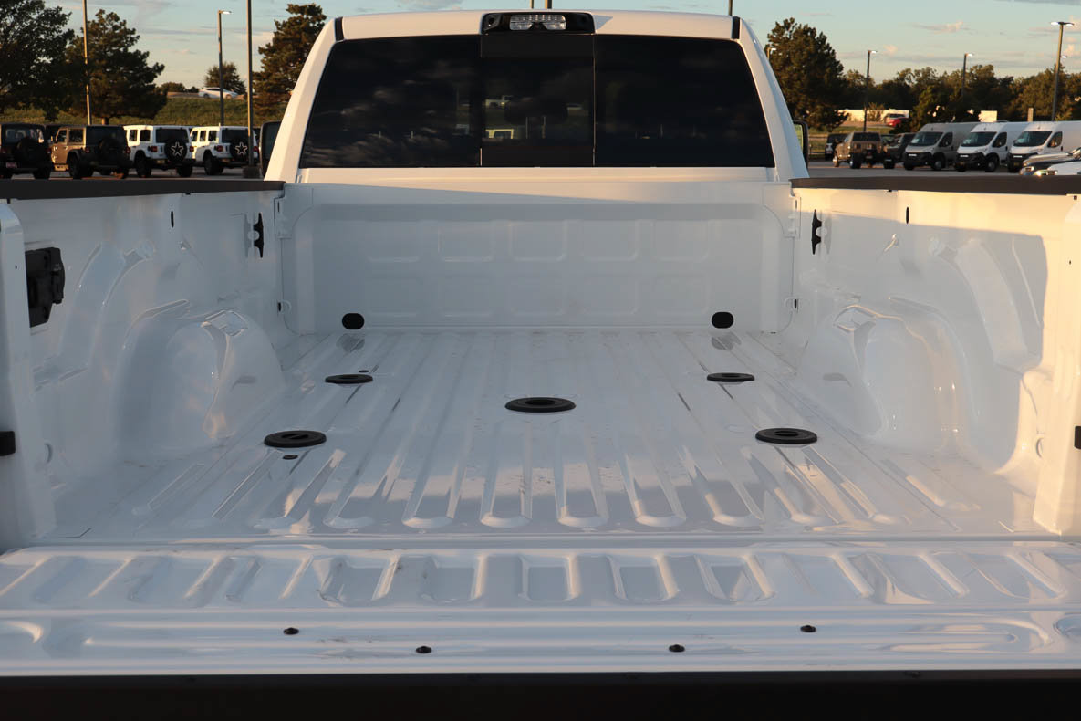 New 2027 RAM 3500 Laramie AWD/4WD image 7