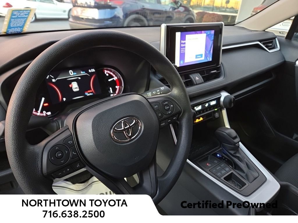 Used 2023 Toyota RAV4 LE image 18