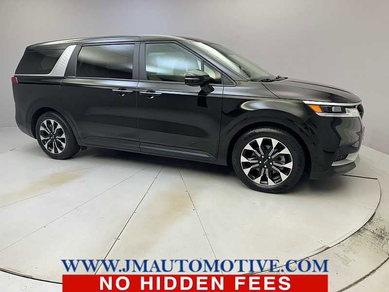 Used 2022 Kia Carnival EX FWD image 7