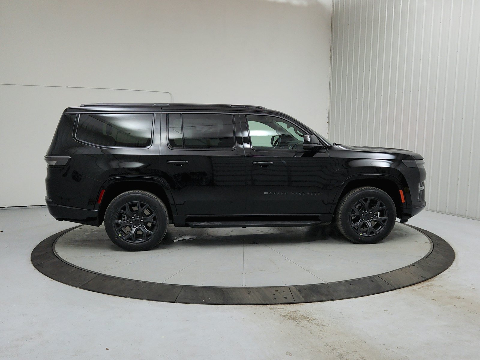 New 2026 Jeep Grand Wagoneer Limited w/ HD Trailer Tow Package AWD/4WD image 8