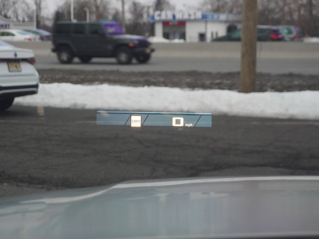 Used 2024 BMW M4 xDrive Competition w/ M Carbon Exterior Package image 53