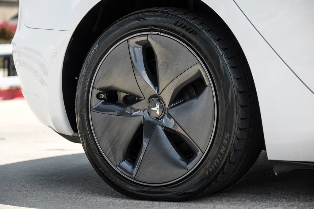 Used 2019 Tesla Model 3 Long Range AWD/4WD image 57
