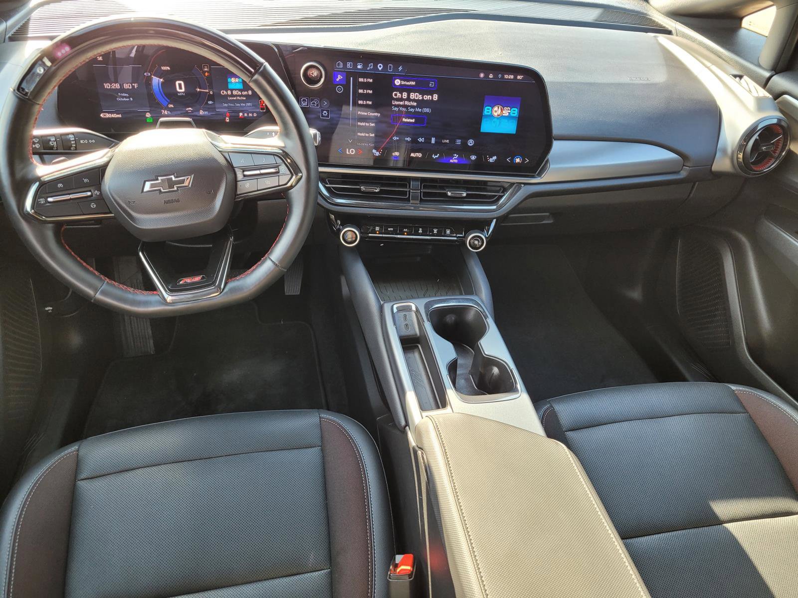 Used 2024 Chevrolet Equinox EV RS FWD image 18