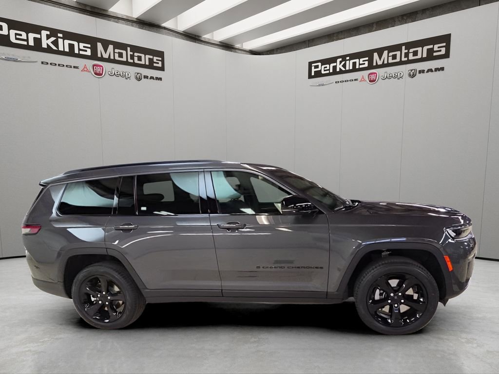 New 2026 Jeep Grand Cherokee L Limited w/ Limited Altitude Package AWD/4WD image 6
