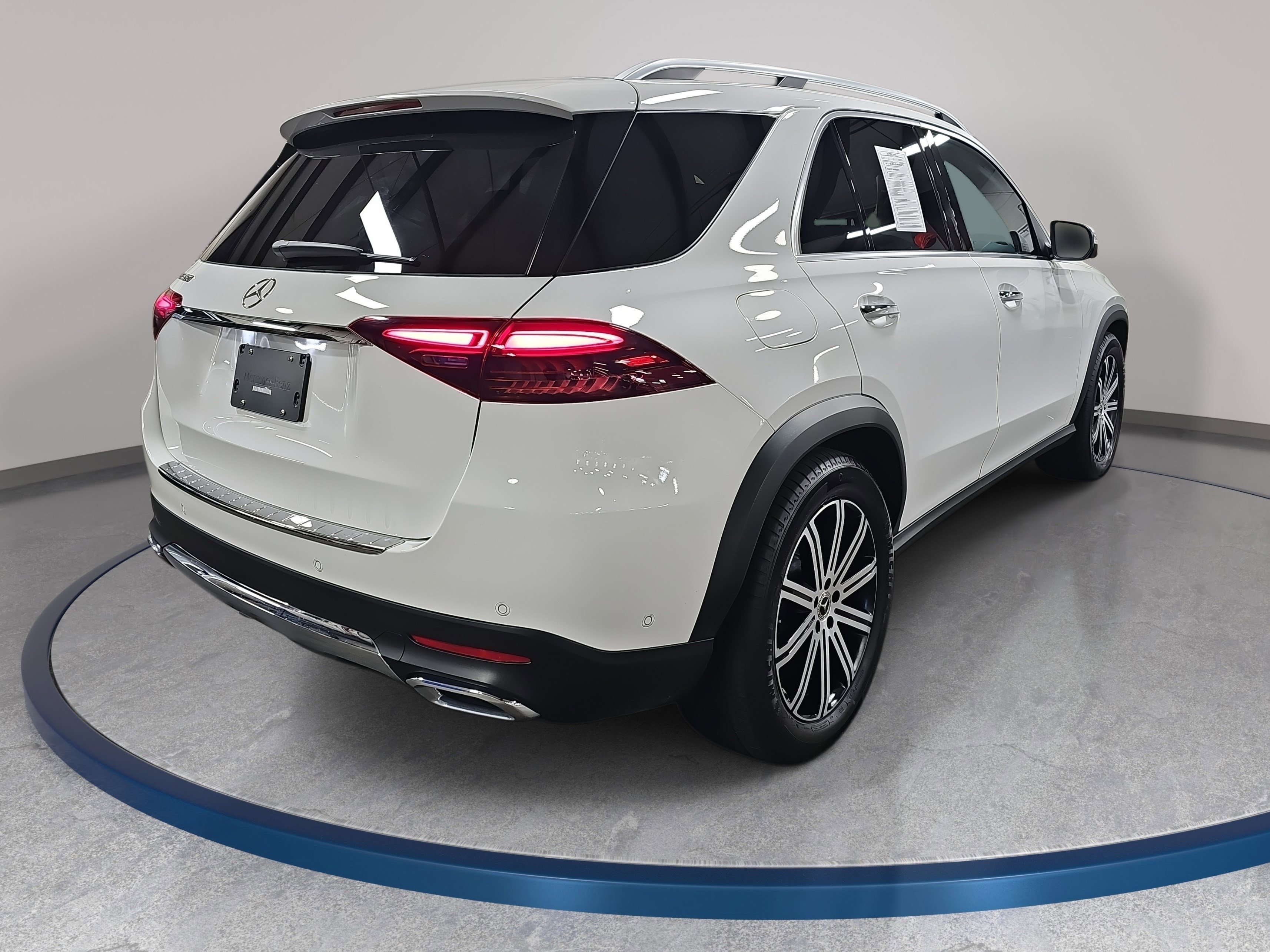 Certified 2026 Mercedes-Benz GLE 350 4MATIC image 6