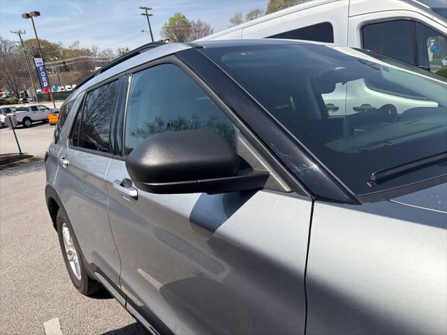 Used 2025 Ford Explorer Active image 9