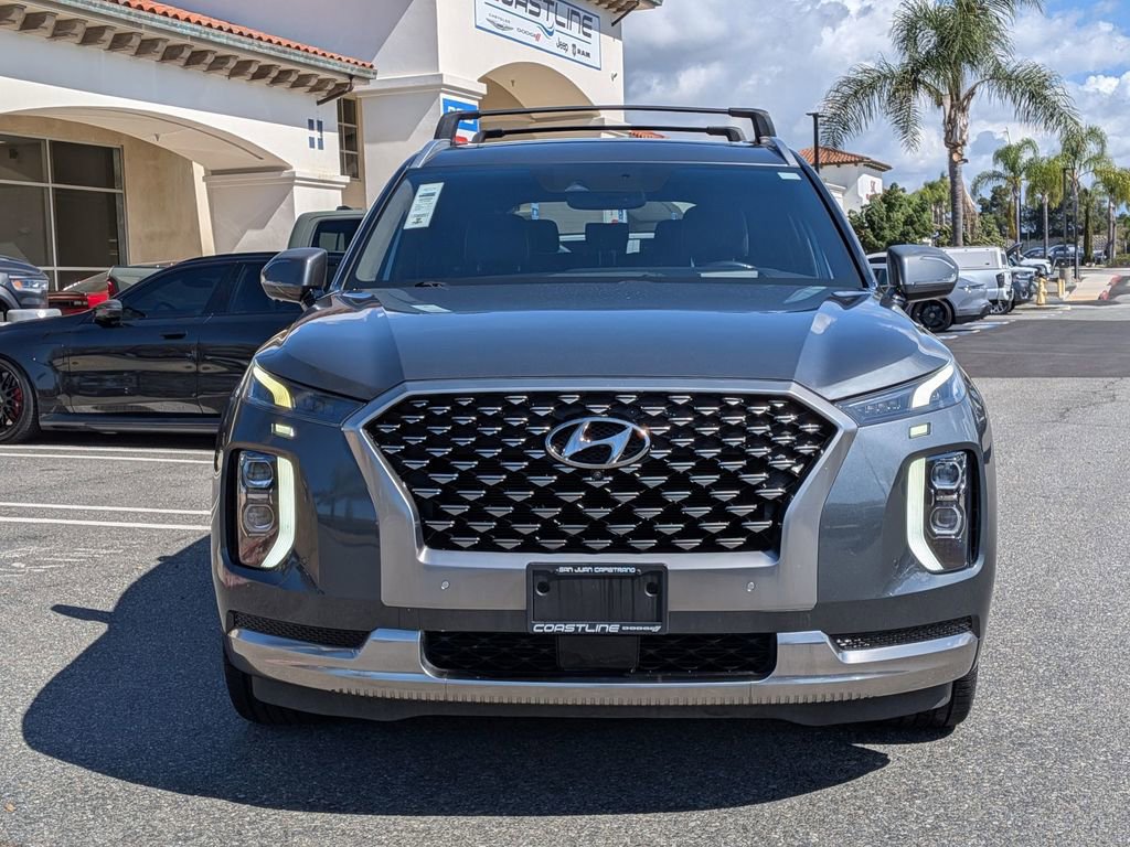 Used 2022 Hyundai Palisade Calligraphy image 2